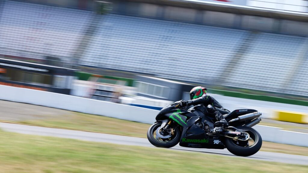 Joey Litjens: Van jonge racer tot inspirerende coach